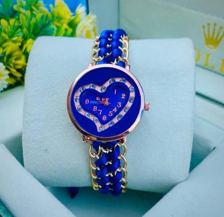 Heart Shaped Quartz Watch for Women with Chain Strap