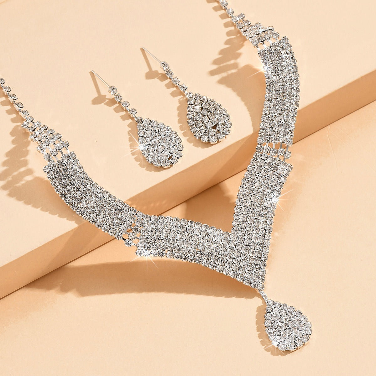 Elegant Bridal Jewelry Set with V-Neck Necklace & Earrings